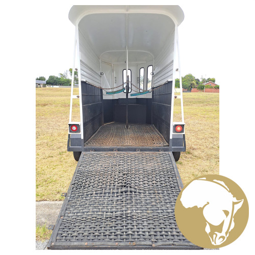 Venter 2 Berth Horsebox